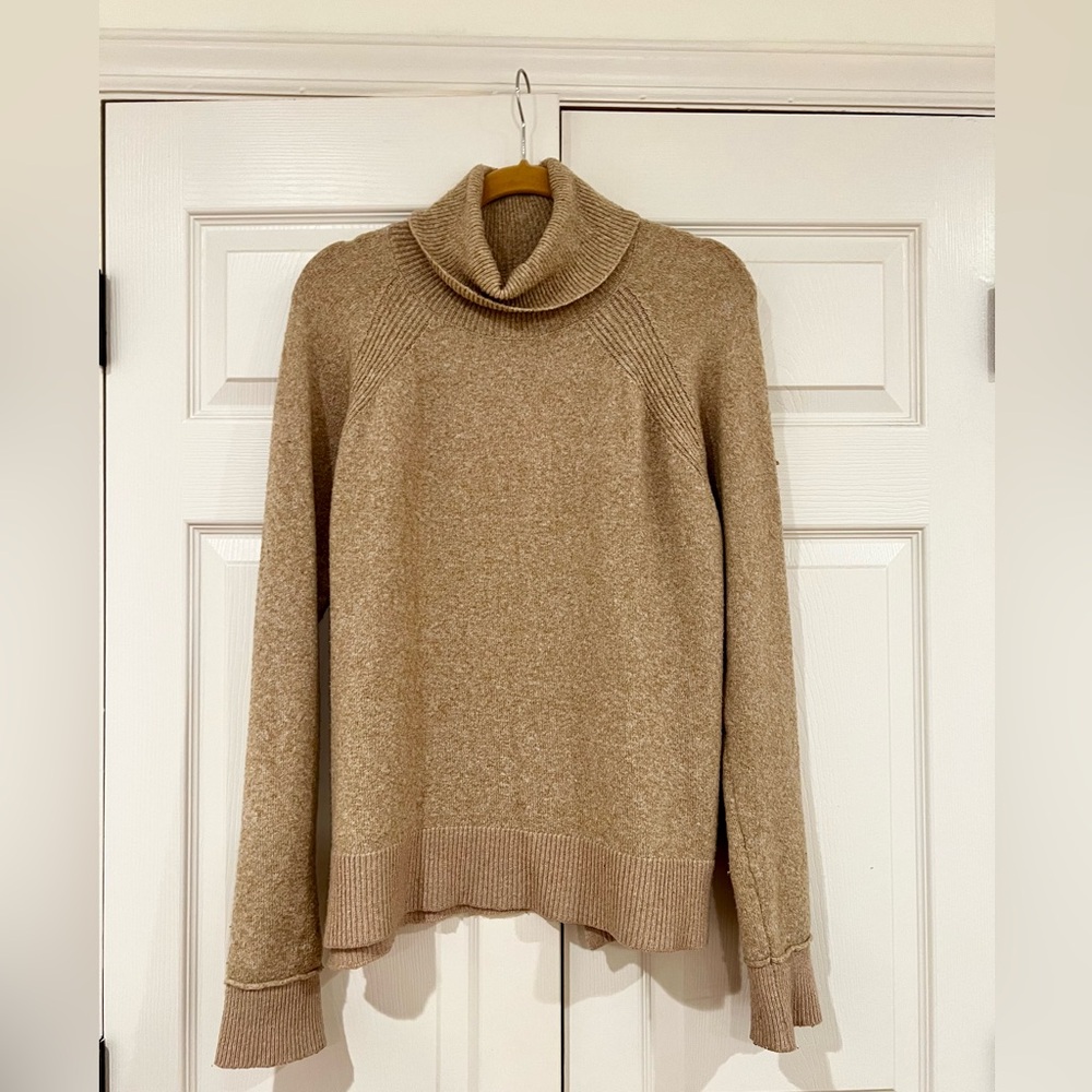 Women’s tan turtleneck sweater size M